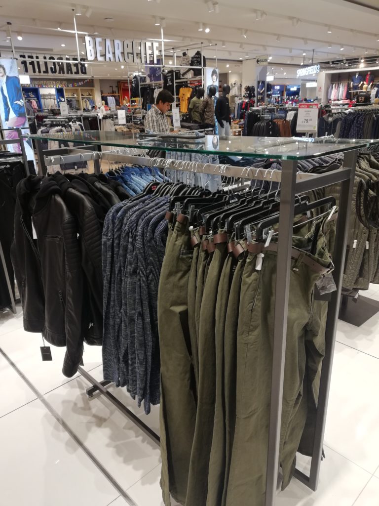 Exhibidores de Pantalones